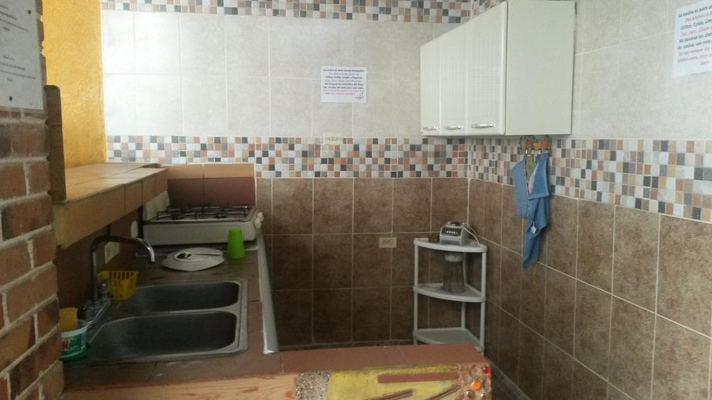 Отель Hospederia Casa Familiar Санта-Марта Экстерьер фото