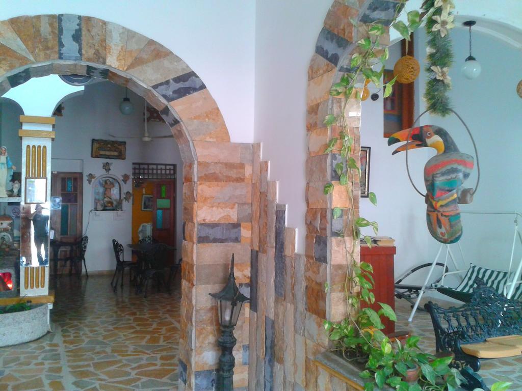 Отель Hospederia Casa Familiar Санта-Марта Экстерьер фото