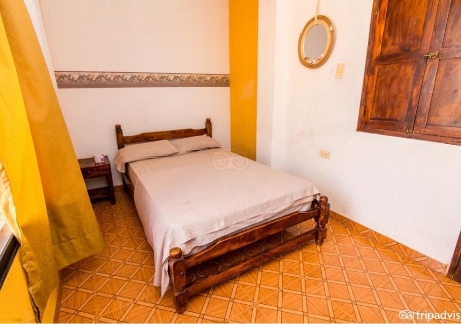 Отель Hospederia Casa Familiar Санта-Марта Экстерьер фото