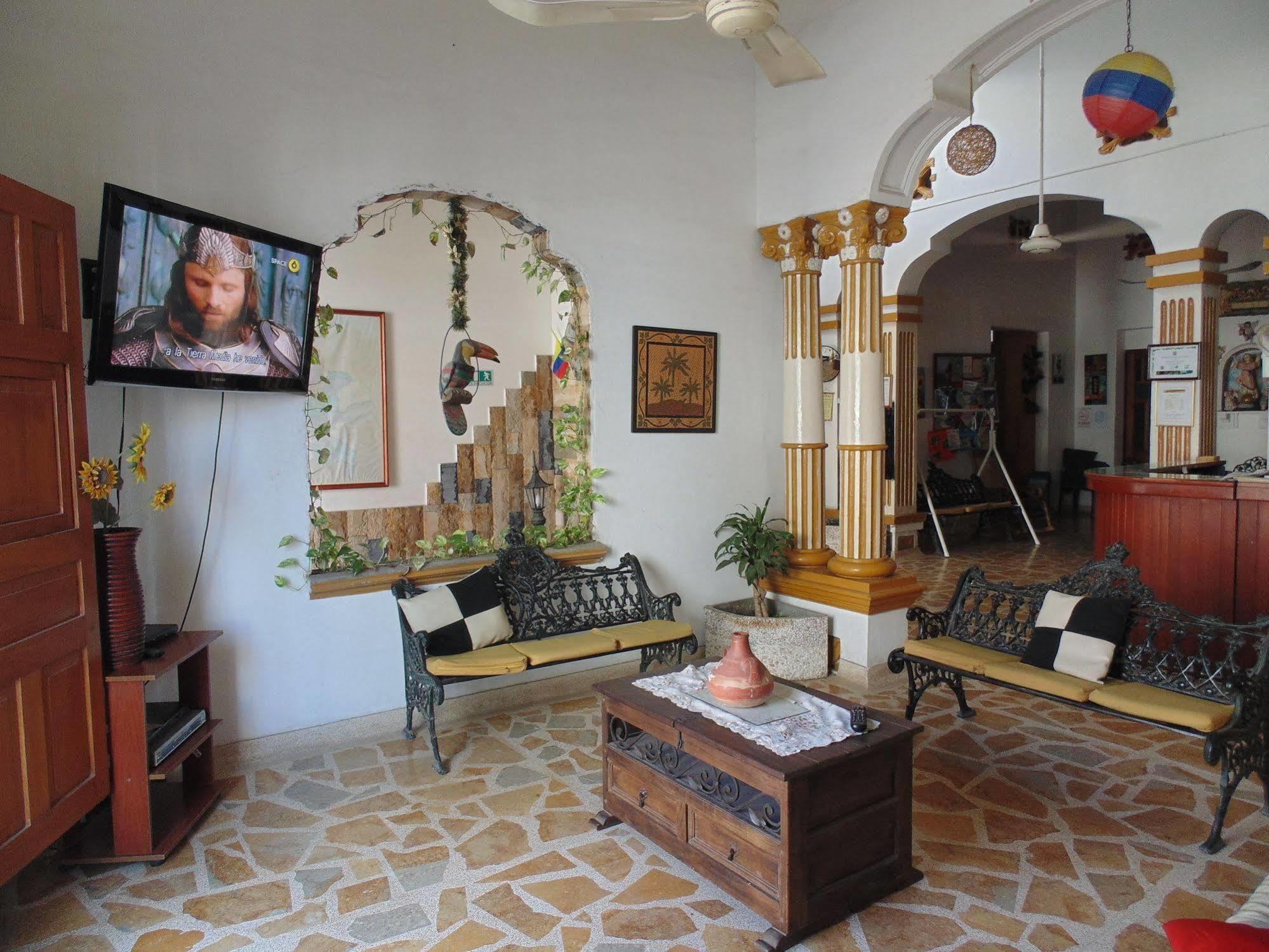 Отель Hospederia Casa Familiar Санта-Марта Экстерьер фото