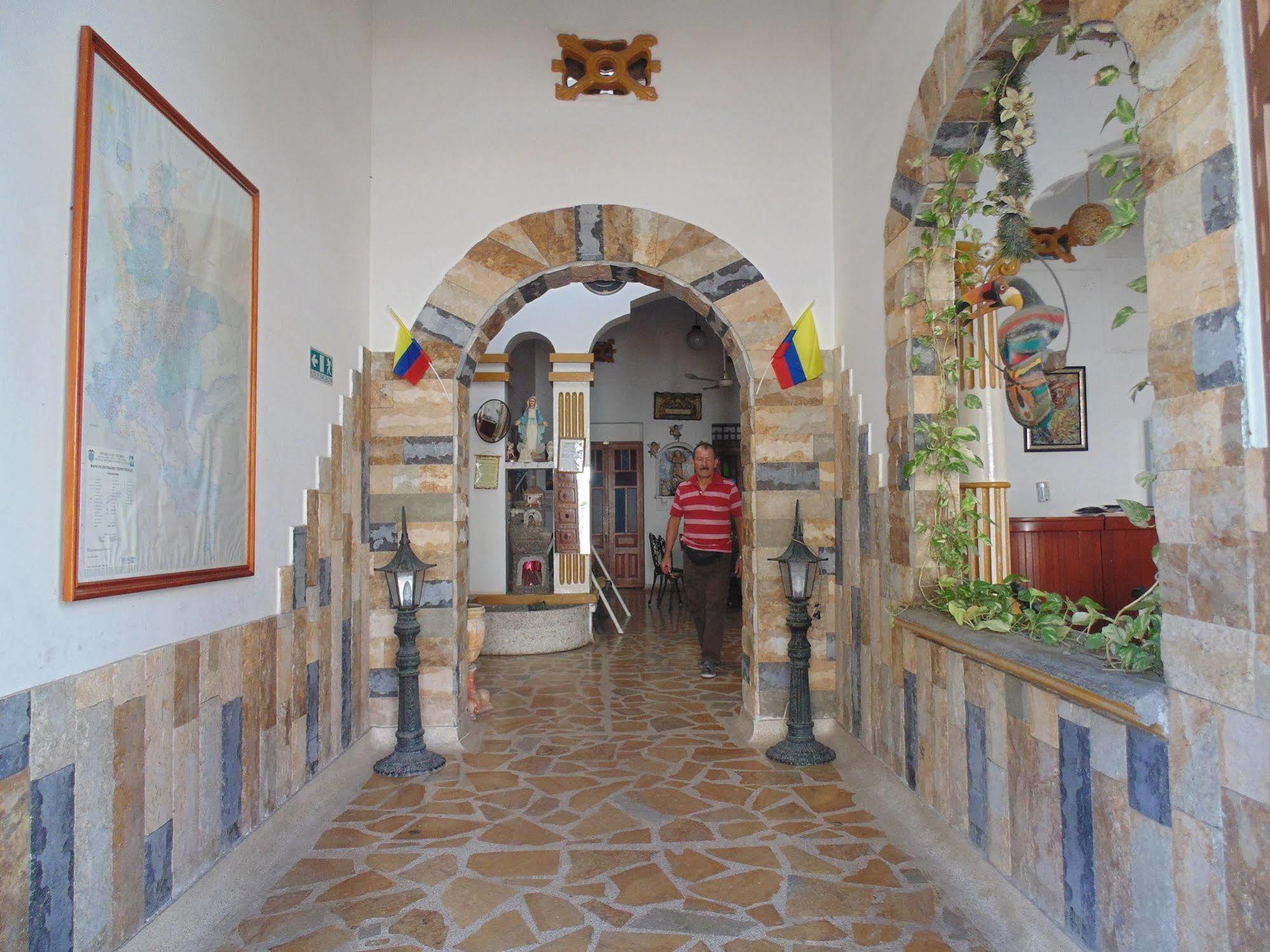Отель Hospederia Casa Familiar Санта-Марта Экстерьер фото